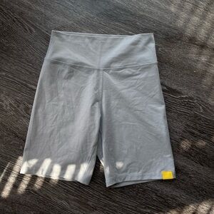 Yellow Label Co. Grey Apres Biker Shorts Sz S EUC